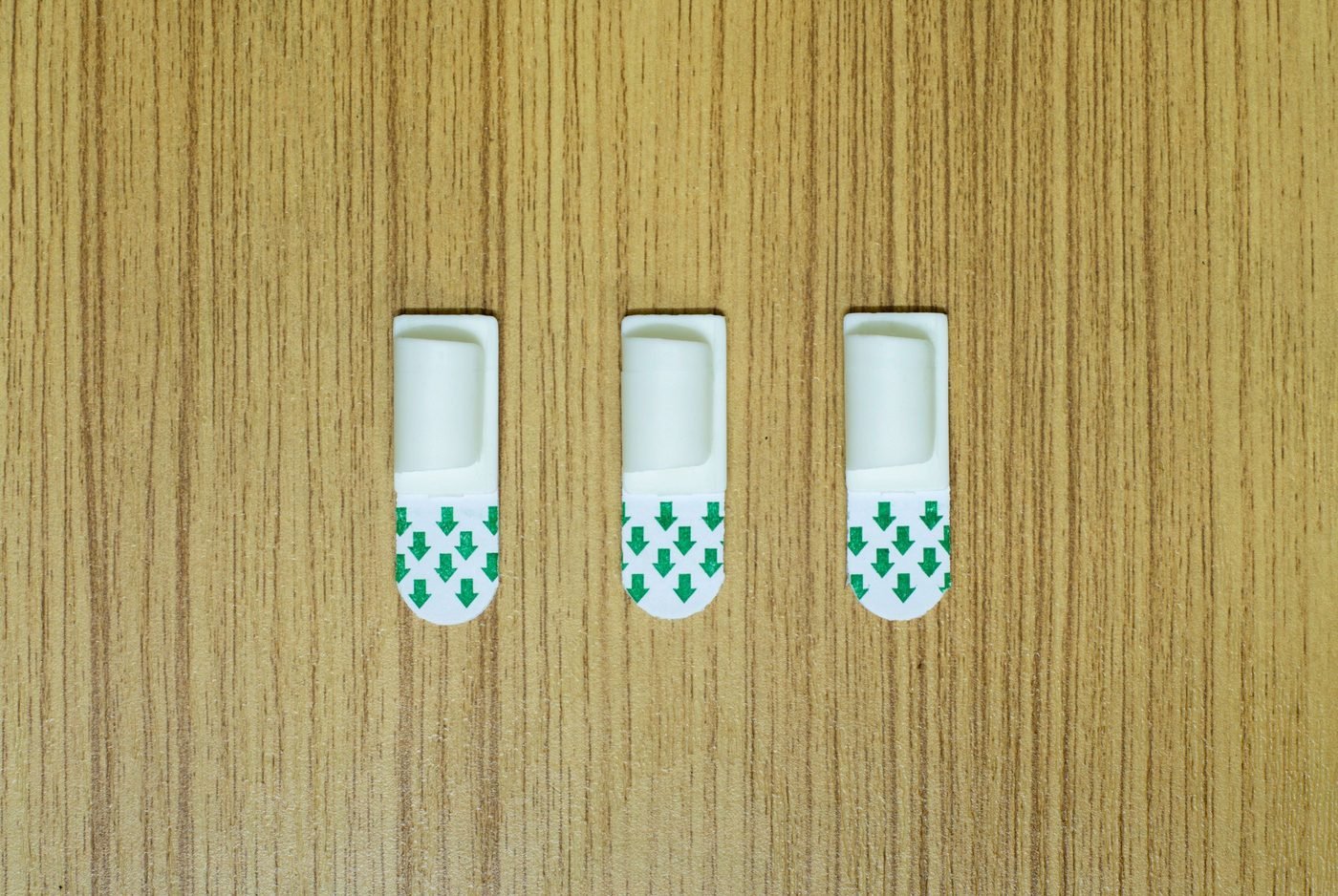 Adhesive Cable Clip H114A - detail image 2