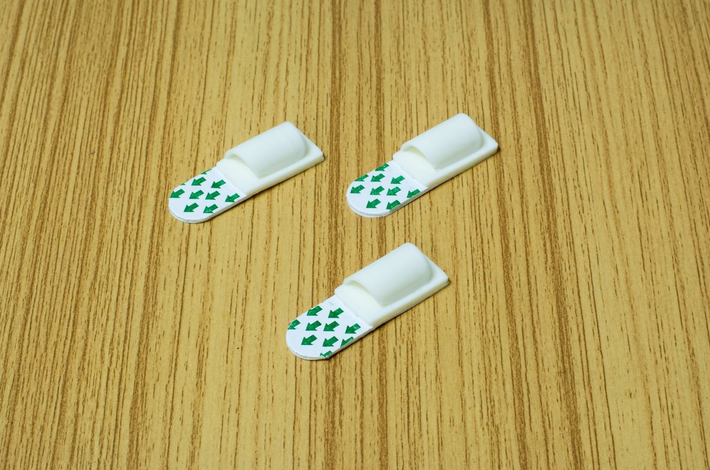 Adhesive Cable Clip H114A - detail image 3